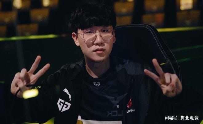 中国男队在 中国男队在