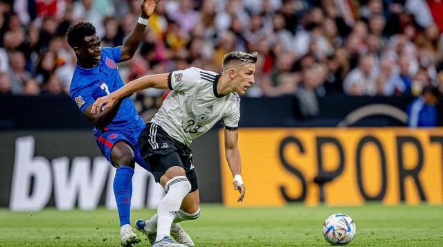 现一支球队 现一支球队