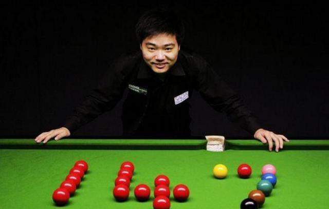 在攻防两端 在攻防两端