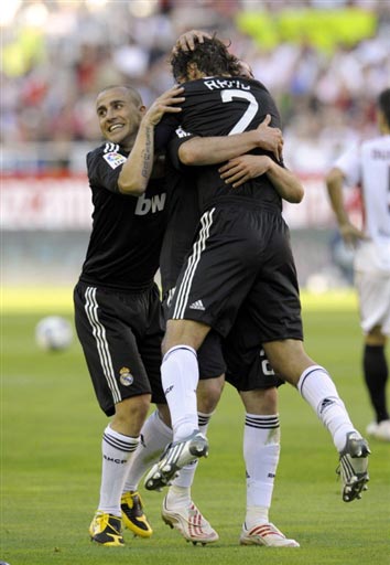 頑強的防守 頑強的防守