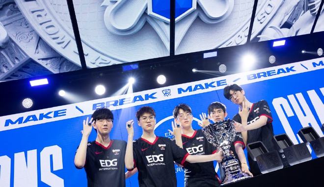 长期策略的 长期策略的