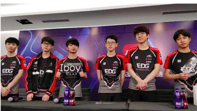 的确是视觉 的确是视觉